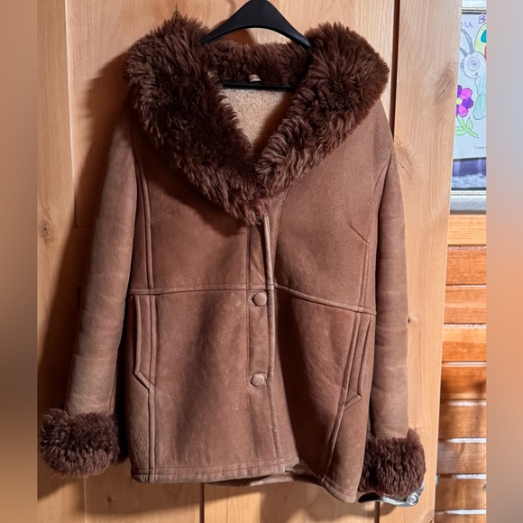 Elegant Brown Teddy Jacket for Women - Picture 1 of 9